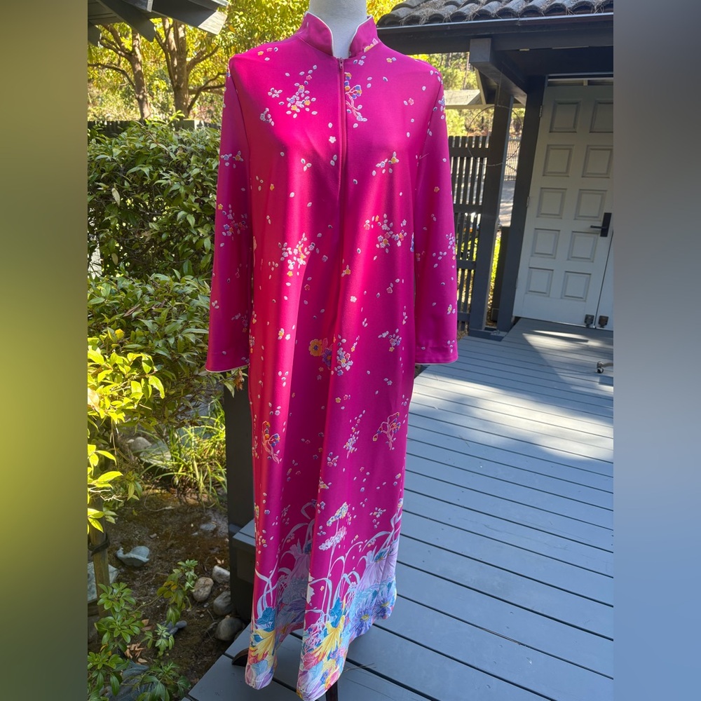 VINTAGE David Brown Floral Pink House Gown